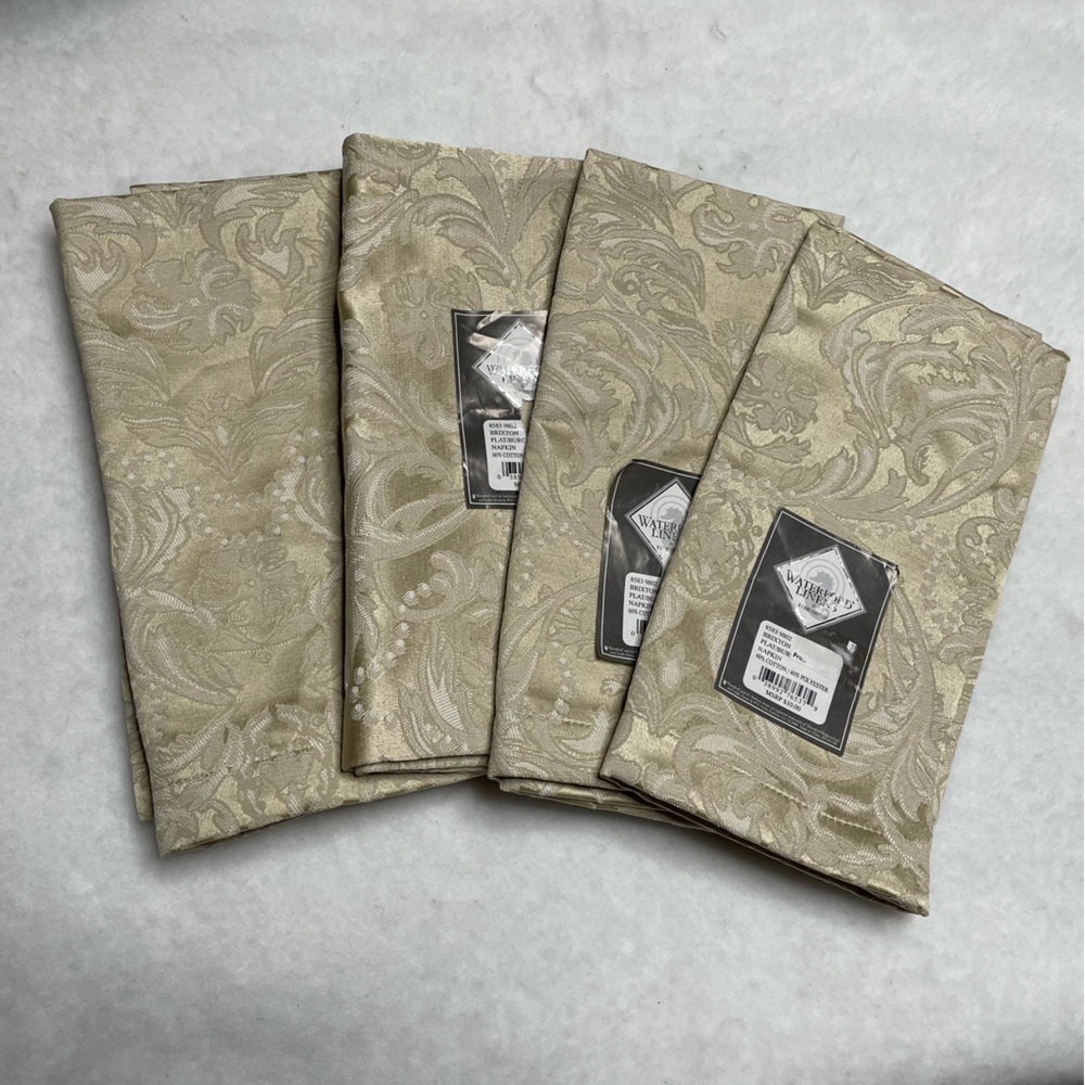 Waterford Linens Brixton PLAT/BURG Table Napkins Vintage 4